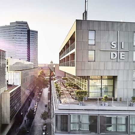 SIDE Design Hotel Hamburg Exterior foto SLU Campus Solna