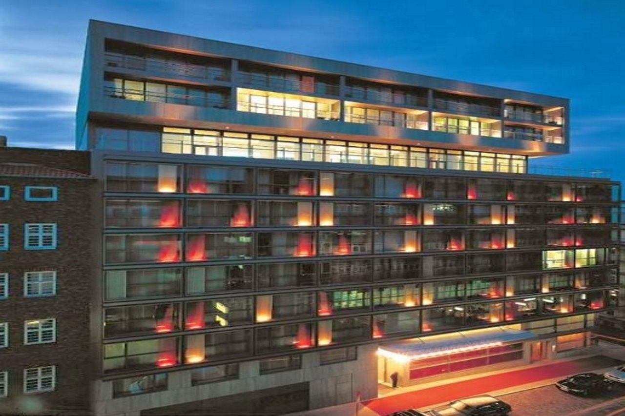 SIDE Design Hotel Hamburg Exterior foto The new building of the University of Applied Sciences